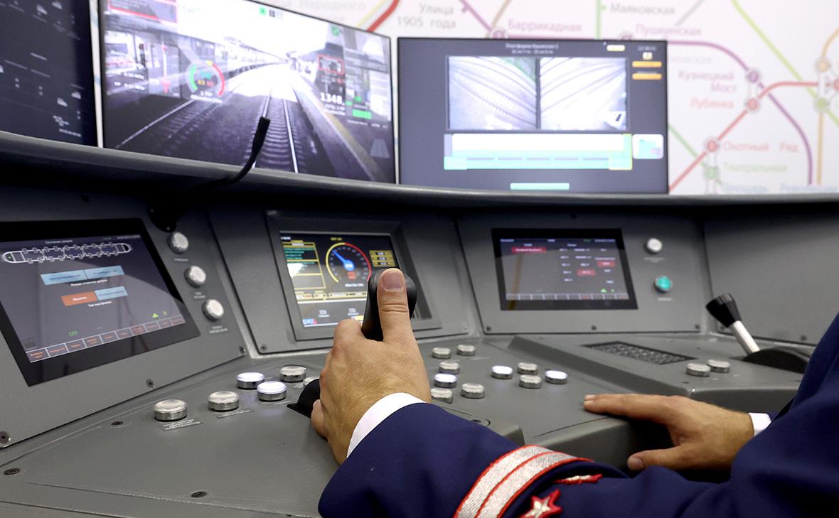Глава РЖД анонсировал запуск полностью беспилотного поезда в 2026 году